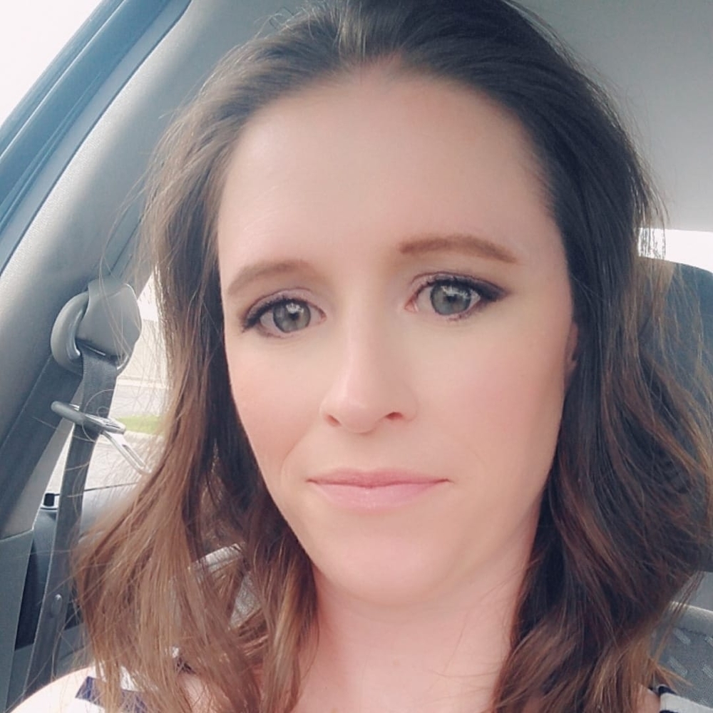 Meet your Posher, Alina